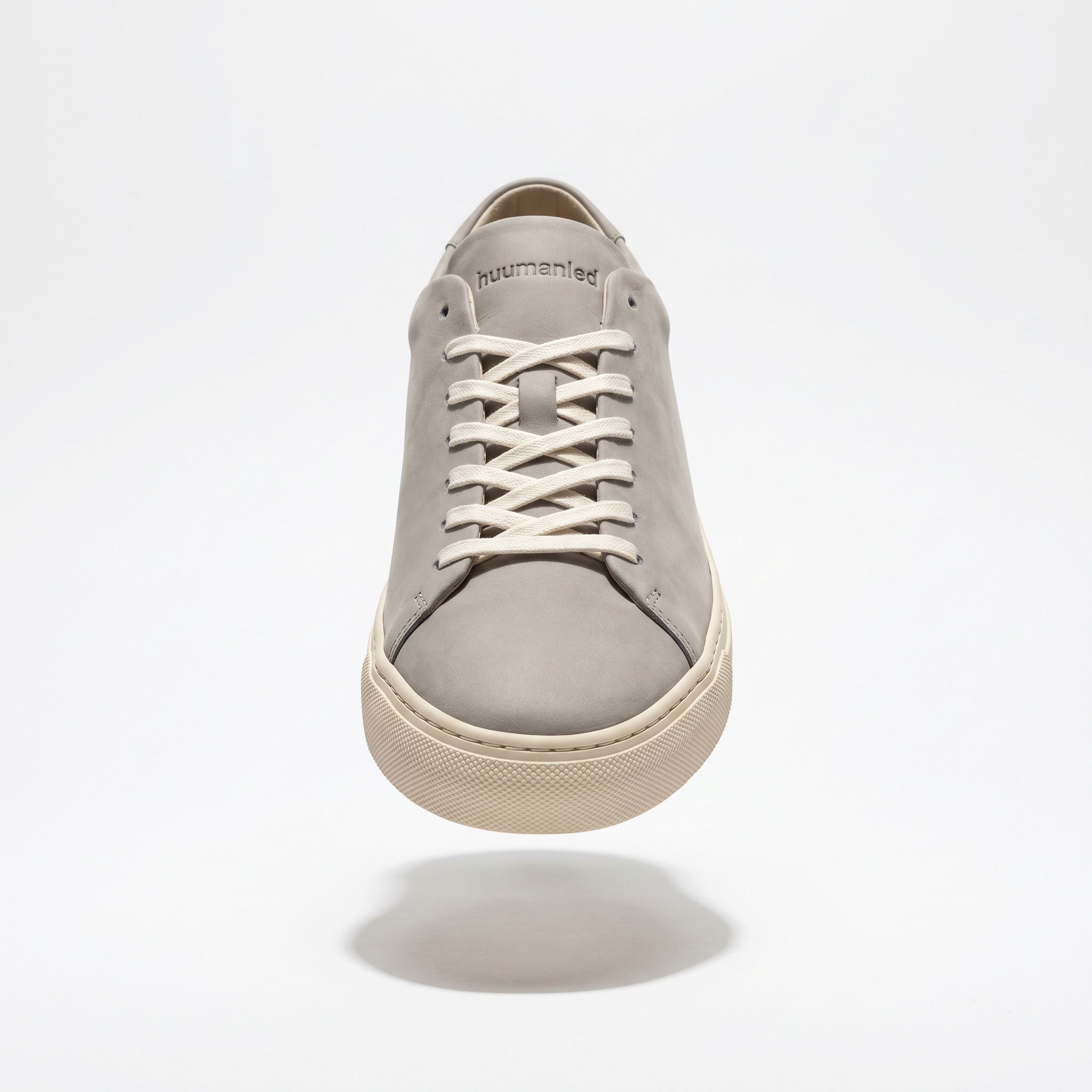 A single sneaker photograph used as input